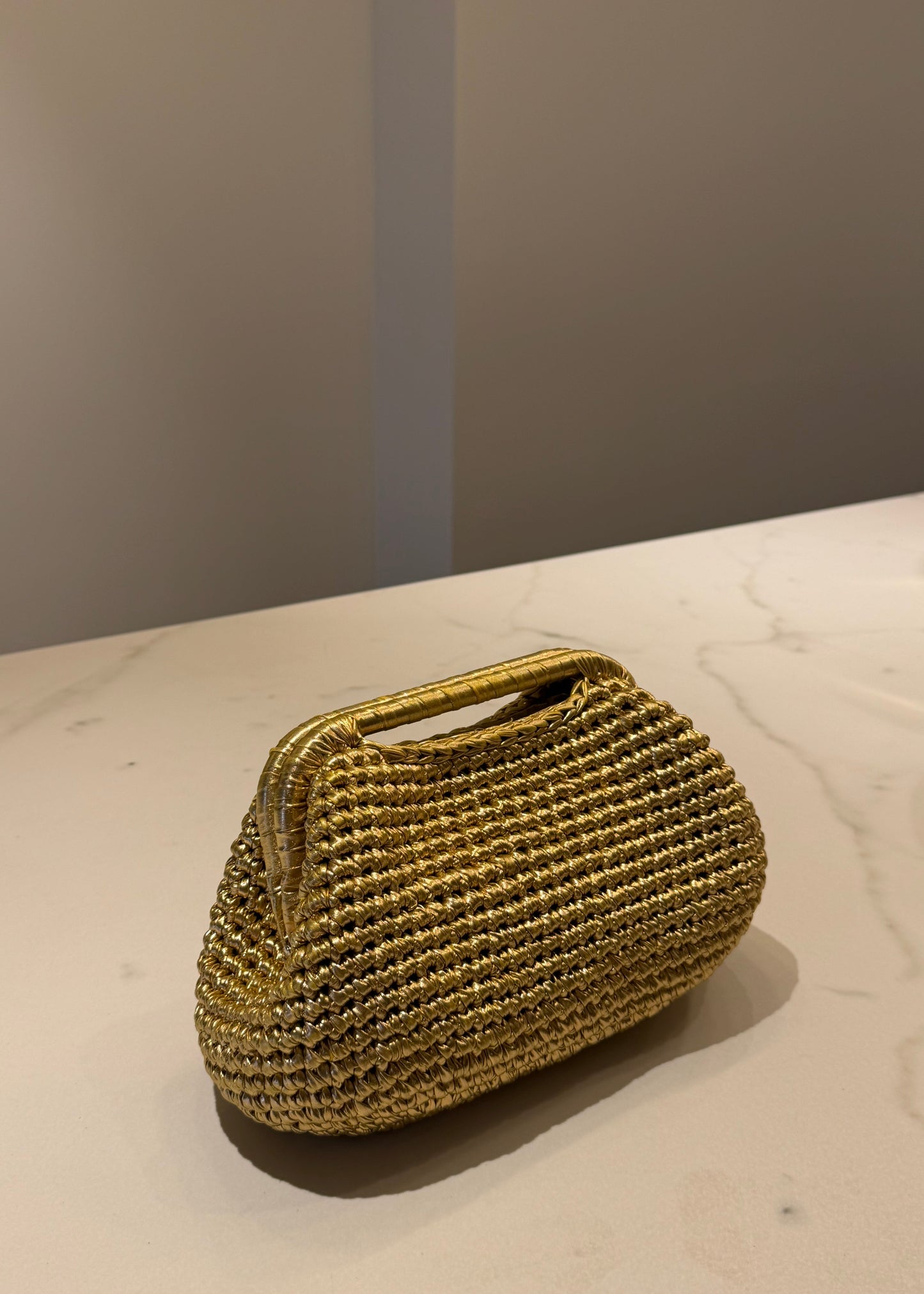 The Crochet Dumpling Bag (with handle)