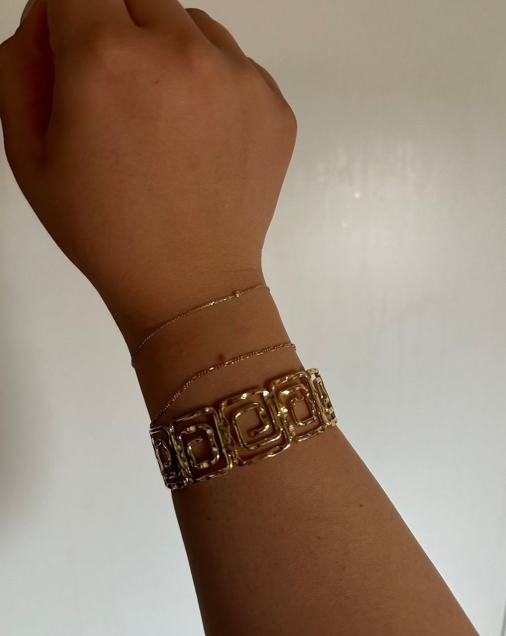 The Paros Cuff
