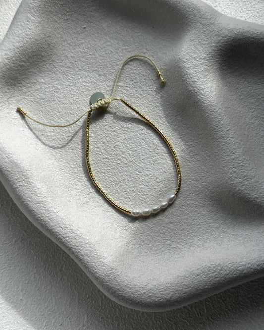 Pearl Beaded Bracelet