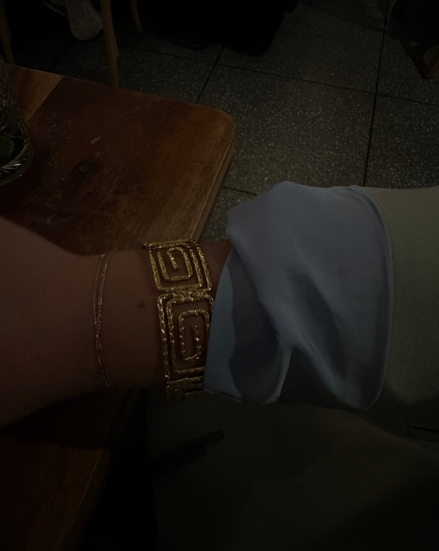 The Ios Cuff